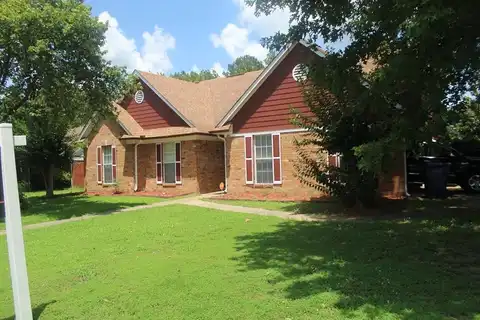 100 Roseleigh Cove, Batesville, MS 38606