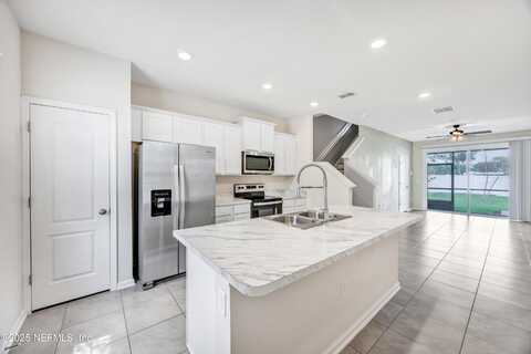 2888 BLACK BUCK Circle, Jacksonville, FL 32225