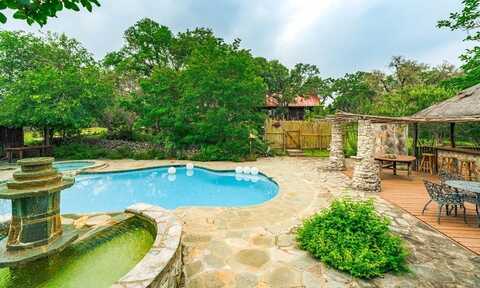 1218 -- Oakwood Loop, San Marcos, TX 78666