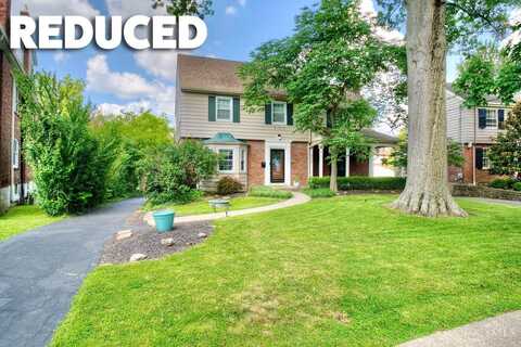 6215 Grand Vista Avenue, Cincinnati, OH 45213