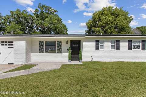 2850 LORAN Drive E, Jacksonville, FL 32216
