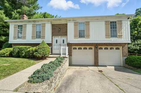 1749 Doresa Place, Green, OH 45238