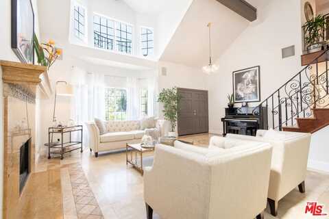 26004 Trana Cir, Calabasas, CA 91302