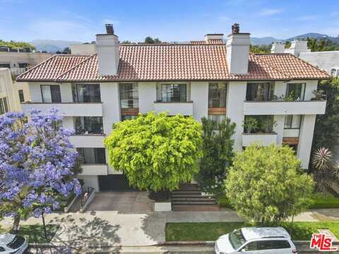 11755 Montana Ave, Los Angeles, CA 90049