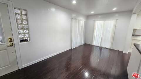 3212 De Witt Dr, Los Angeles, CA 90068