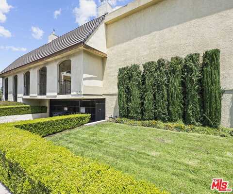 13211 Vanowen St, North Hollywood, CA 91605