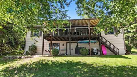 135 Lane 201 Lake Minifenokee, Fremont, IN 46737