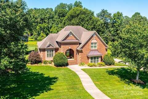 1083 Fox Chase Drive, Newton, NC 28658