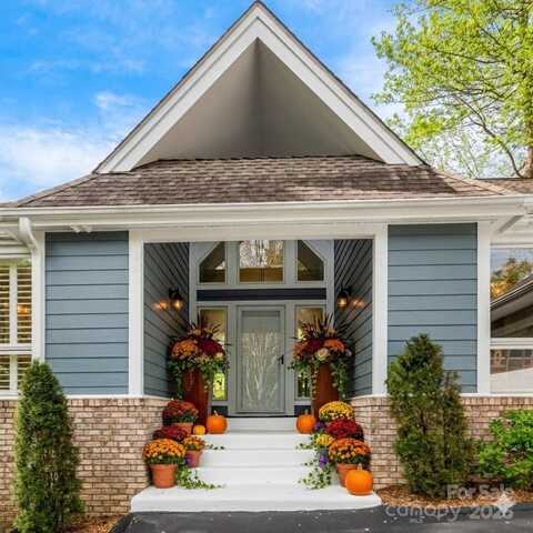 118 Broadmoor Drive, Flat Rock, NC 28731
