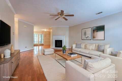 1735 Robinwood Road, Gastonia, NC 28054