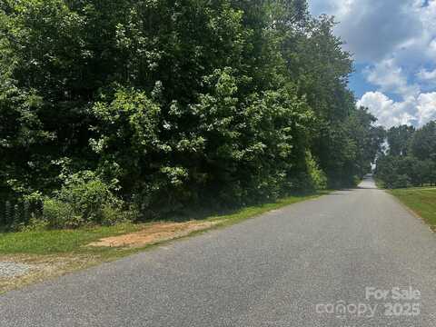 Maryland Drive, Forest City, NC 28043