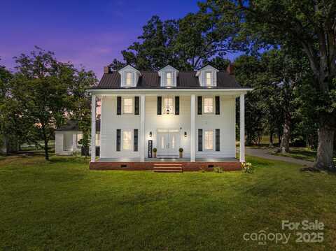 550 Woodleaf Barber Road, Cleveland, NC 27013