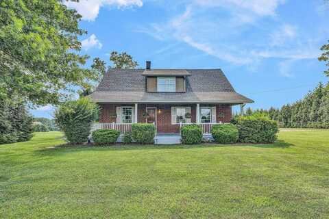 120 Nyle Ridge Rd, Wirtz, VA 24184