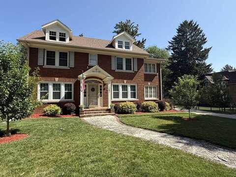 1402 West Lincoln Boulevard, Freeport, IL 61032