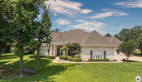 1067 Beaver Lake Dr., Texarkana, TX 75501
