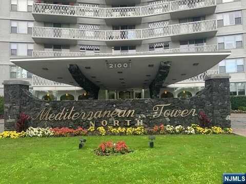 2100 Linwood Avenue 14N, Fort Lee, NJ 07024