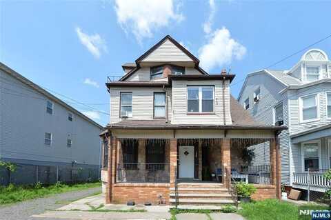 100 N 9th Street 1, Newark, NJ 07107