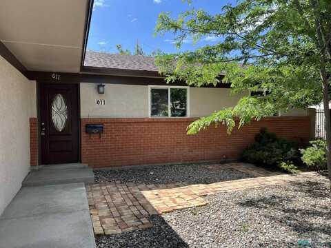 611 Mckee Drive, Gallup, NM 87301