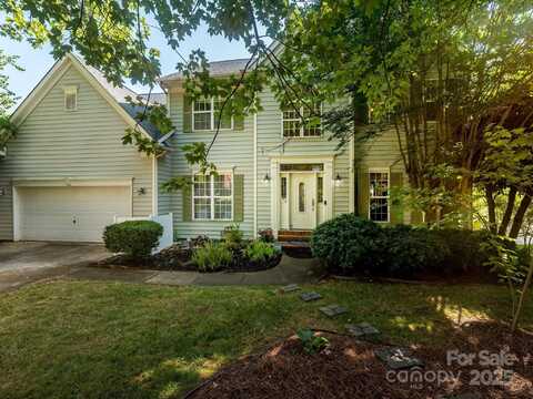 6311 Red Maple Drive, Charlotte, NC 28277