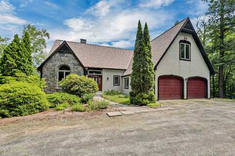58 Kearsarge Road, New London, NH 03257