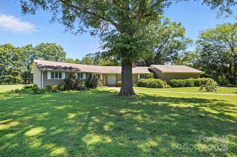 13909 Idlewild Road, Matthews, NC 28105