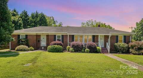 300 Caldwell Street, Kannapolis, NC 28083