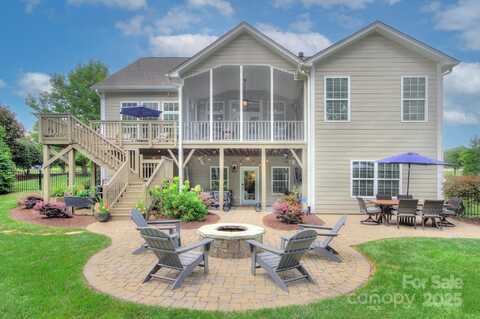 6326 Jepson Court, Charlotte, NC 28214