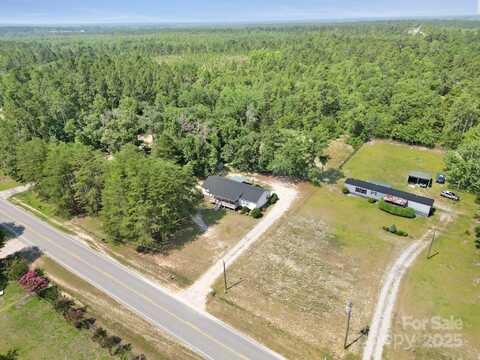 5701 Lockhart Road, Kershaw, SC 29067