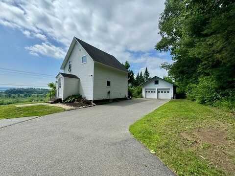 578 Pleasant Street, Newport, VT 05855