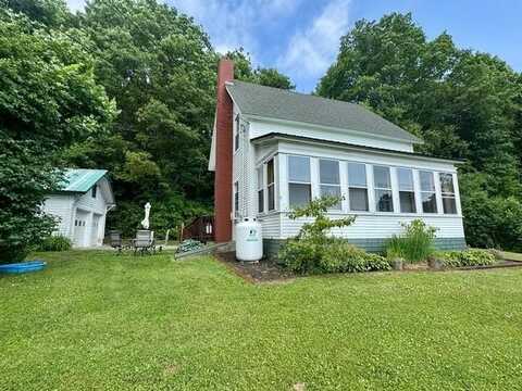 578 Pleasant Street, Newport, VT 05855