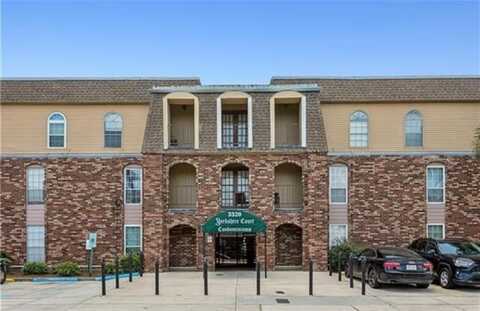 3320 N ARNOULT Road, Metairie, LA 70002