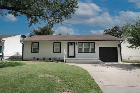 6240 E Latimer Place, Tulsa, OK 74115