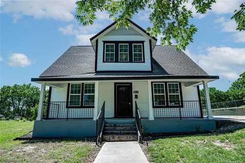 1815 Grandview Avenue, Pawhuska, OK 74056