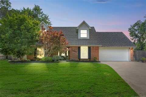 2404 SW Quail Run Court, Claremore, OK 74019