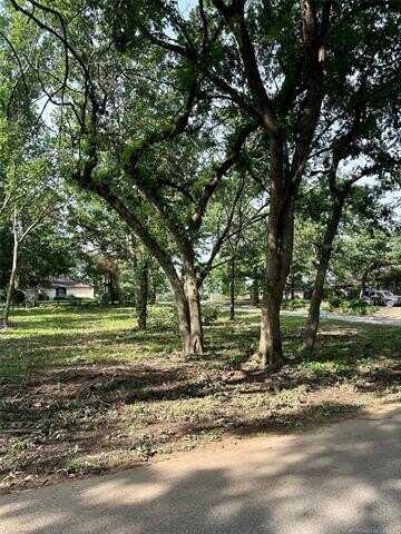 Gershwin Drive, Durant, OK 74701