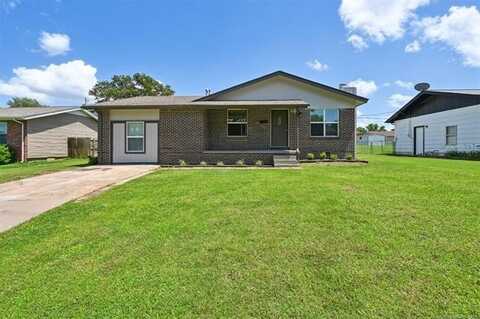 108 W 31st Place, Sand Springs, OK 74063