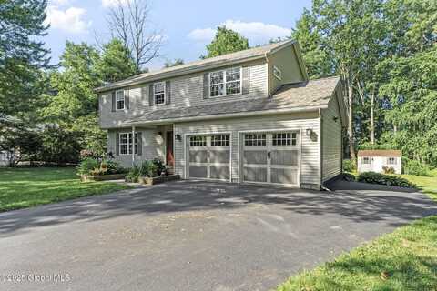 3 Pineridge Court, Granville, NY 12833