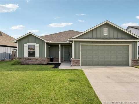 12005 E 108th Place N, Owasso, OK 74055