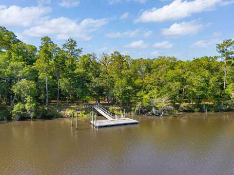 299 Tilly Pt Way, Green Pond, SC 29446