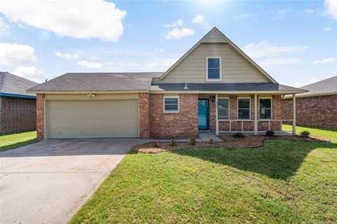 9921 N 43rd East Avenue, Sperry, OK 74073