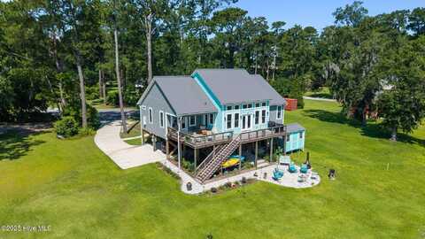 305 Rennys Creek Drive, New Bern, NC 28560