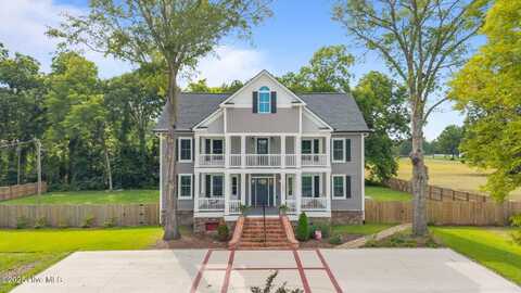 902 College Street, Vanceboro, NC 28586