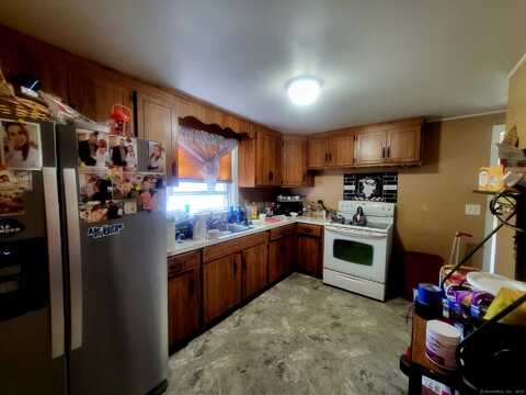 193 Mountain Street, Hartford, CT 06106