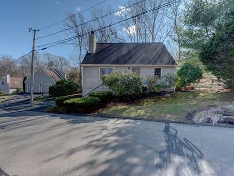20 Copper Hill Drive, Guilford, CT 06437