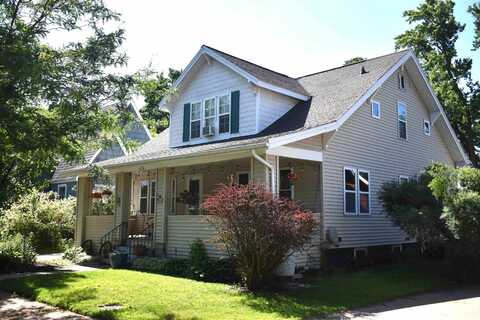 2117 LINCOLN AVENUE, Stevens Point, WI 54481