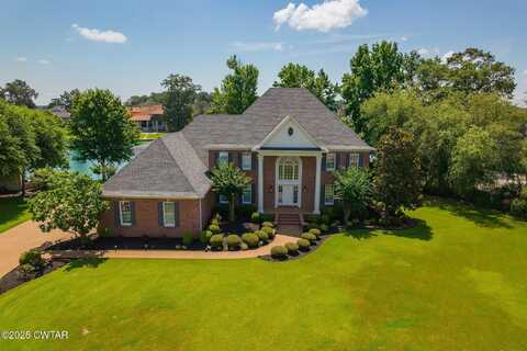 18 Admirals Pointe Cove, Jackson, TN 38305
