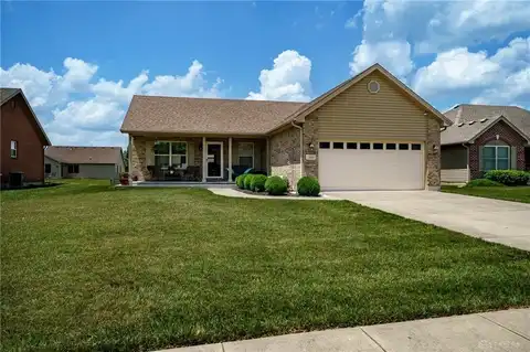 380 Clear Springs Court, Franklin, OH 45005
