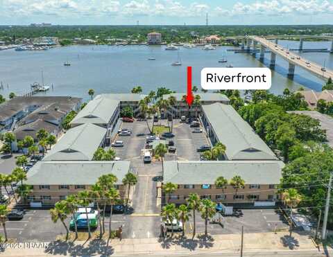 415 N Halifax Avenue, Daytona Beach, FL 32118