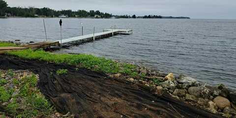 8754 County Rd C, Sturgeon Bay, WI 54235