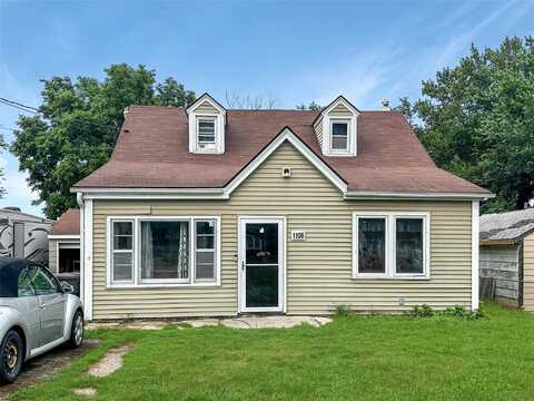 1106 Gratis Avenue, Des Moines, IA 50315